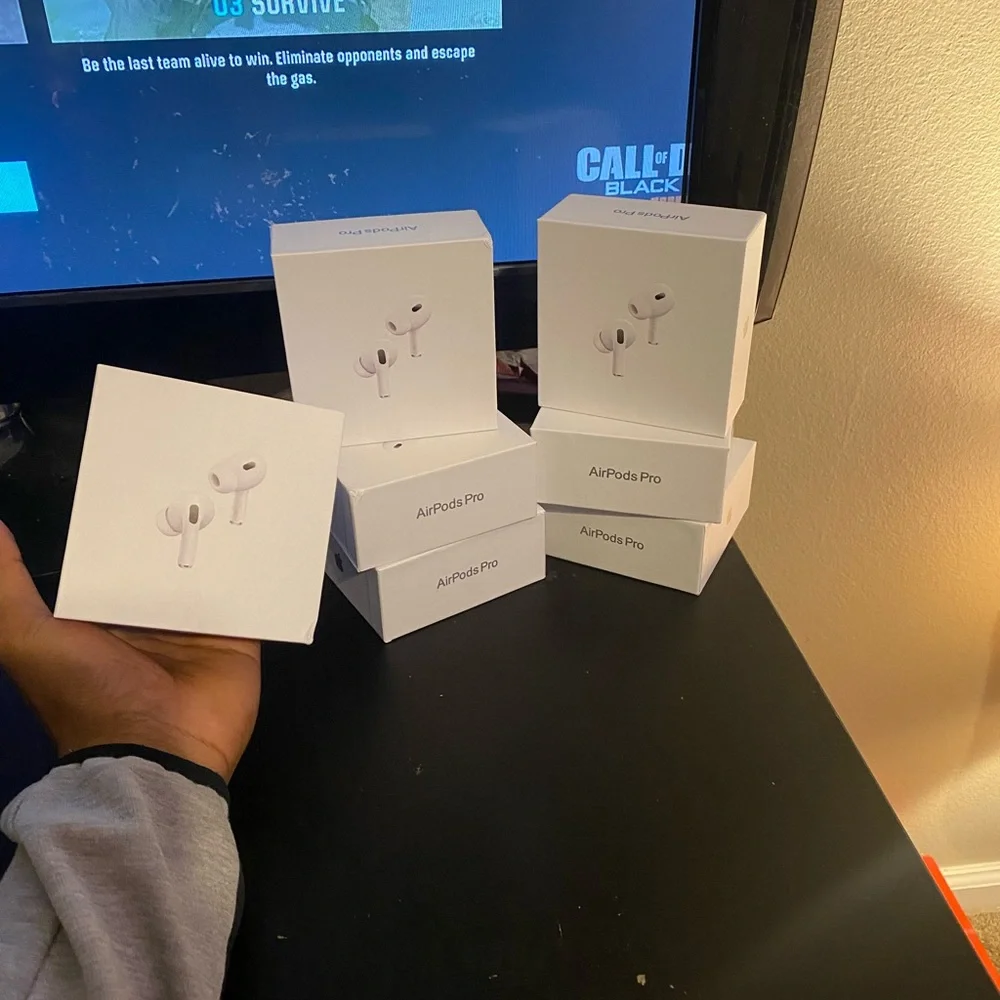 Apple White AirPods Wireless Headset